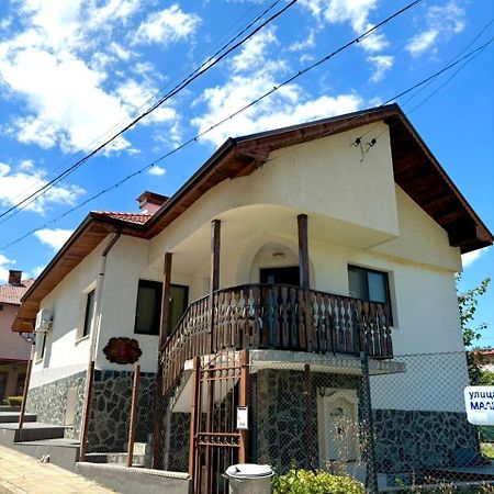 The House Of Petar Levski Berkovitsa Luaran gambar